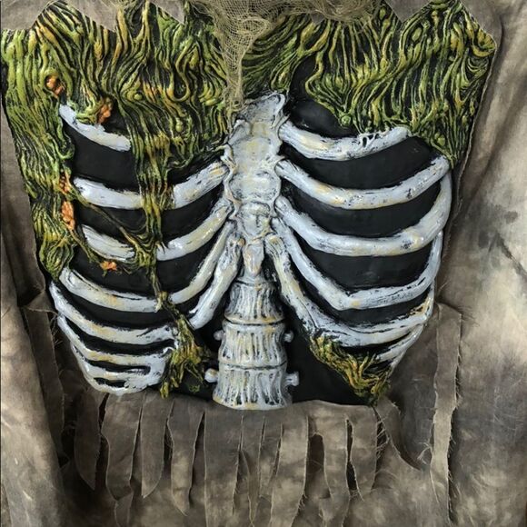 Halloween skeleton top - Picture 2 of 3